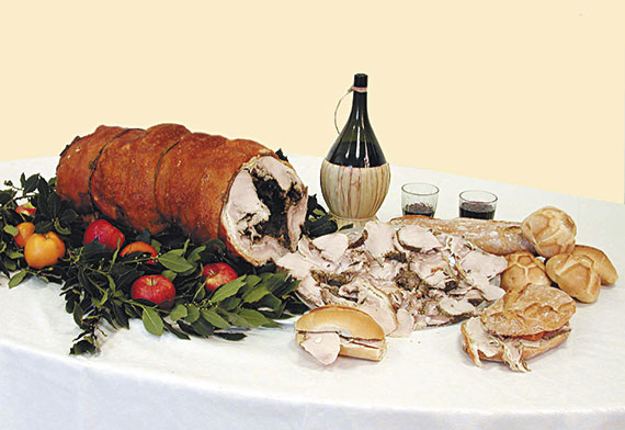 Porchetta di Bevagna für ein Sandwich zu genießen ist eine traditionelle umbrische Köstlichkeit